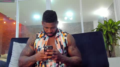 Makonnen online show from December 2024 03:14:02 AM