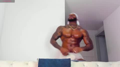 Snapshot of makonneen chatting on February 2026 06:31:01 AM Makonnen online show from February 2026 06:31:01 AM