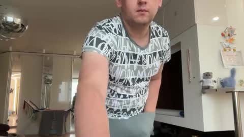 maksoffice online show from October 2025 06:14:02 AM