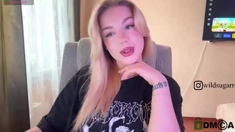 Snapshot of maksisisia chatting on December 2025 10:41:02 AM maksisisia online show from December 2025 10:41:02 AM