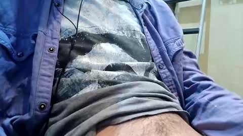 Snapshot of makukabig chatting on October 2025 02:17:02 PM makukabig online show from October 2025 02:17:02 PM