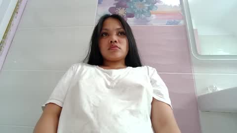 Snapshot of makulato chatting on June 2026 03:58:02 PM Maya online show from June 2026 03:58:02 PM