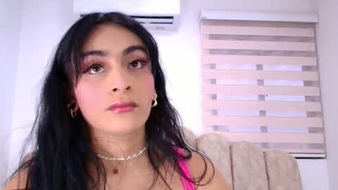 malaia thompson  online show from May 2026 11:53:01 AM