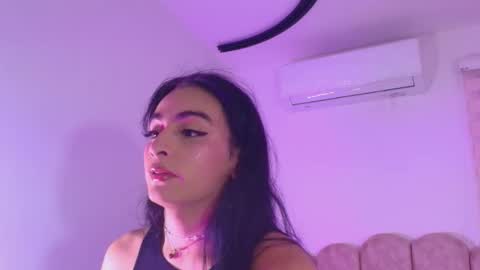 malaia thompson  online show from May 2026 11:50:01 AM