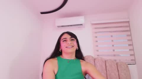 malaia thompson  online show from May 2026 11:59:01 AM