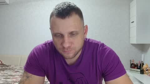 Snapshot of malchyshka chatting on December 2024 03:37:01 PM malchyshka online show from December 2024 03:37:01 PM