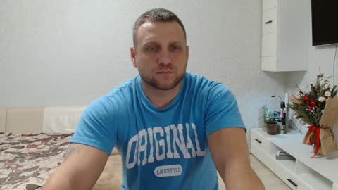 Snapshot of malchyshka chatting on January 2025 08:57:02 AM malchyshka online show from January 2025 08:57:02 AM