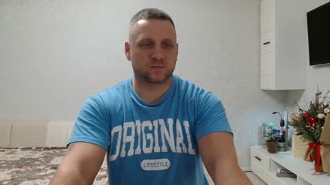 Snapshot of malchyshka chatting on January 2025 05:33:02 PM malchyshka online show from January 2025 05:33:02 PM