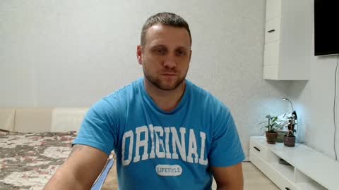 Snapshot of malchyshka chatting on February 2025 12:35:02 PM malchyshka online show from February 2025 12:35:02 PM