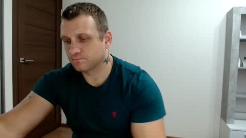 Snapshot of malchyshka chatting on October 2025 10:49:01 AM malchyshka online show from October 2025 10:49:01 AM