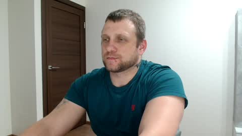 Snapshot of malchyshka chatting on April 2026 09:34:02 PM malchyshka online show from April 2026 09:34:02 PM