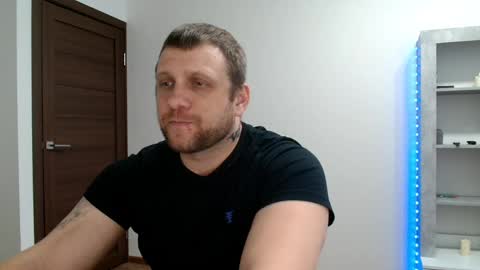 Snapshot of malchyshka chatting on April 2026 01:20:01 PM malchyshka online show from April 2026 01:20:01 PM