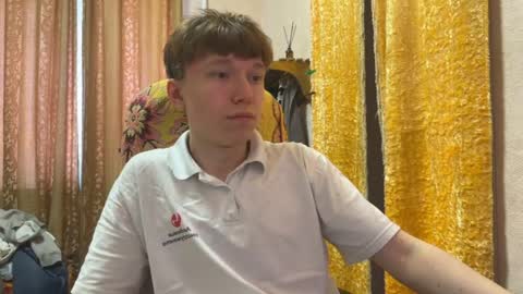 Snapshot of malcolm_yang chatting on May 2026 12:01:02 PM Tom and Mark 3 online show from May 2026 12:01:02 PM