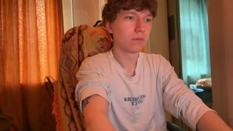Snapshot of malcolm_yang chatting on June 2026 04:00:02 AM Tom and Mark 3 online show from June 2026 04:00:02 AM