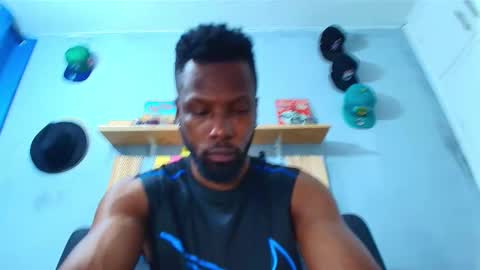 Malcom online show from October 2025 12:03:01 AM