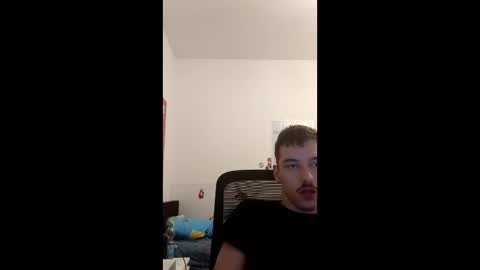 Snapshot of male20y chatting on March 2026 11:22:01 PM male20y online show from March 2026 11:22:01 PM