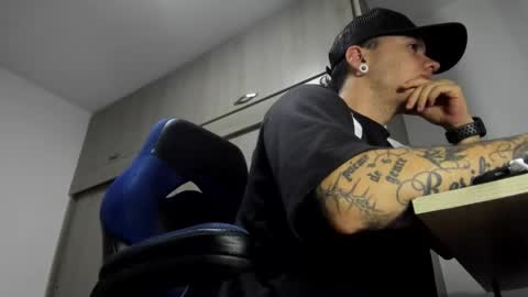 ADAM         online show from October 2025 03:52:02 AM