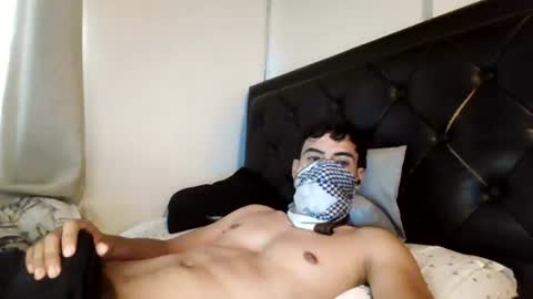 Snapshot of malekthick chatting on June 2026 05:19:02 PM malekthick online show from June 2026 05:19:02 PM