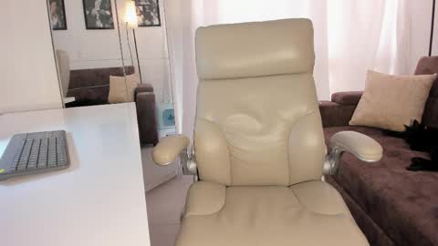 Snapshot of malena99_ chatting on April 2026 06:30:02 PM malena99_ online show from April 2026 06:30:02 PM