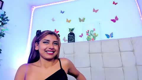 malenahot303av online show from September 2025 12:43:02 AM