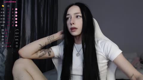 Snapshot of malenkiykamen chatting on March 2026 05:08:01 PM piu online show from March 2026 05:08:01 PM