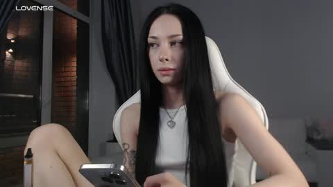 Snapshot of malenkiykamen chatting on April 2026 03:09:01 PM piu online show from April 2026 03:09:01 PM