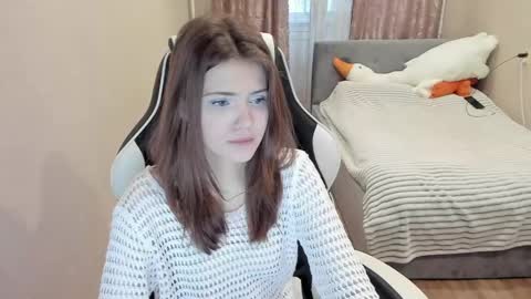 Snapshot of malia__hale chatting on December 2024 12:01:02 PM Malia online show from December 2024 12:01:02 PM