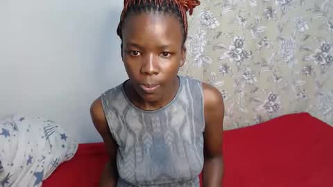 Snapshot of malia_latifa chatting on January 2026 01:38:01 PM lati online show from January 2026 01:38:01 PM