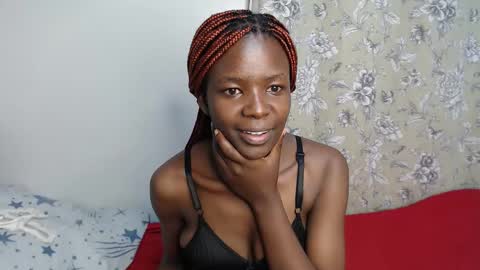 Snapshot of malia_latifa chatting on January 2026 01:55:02 AM lati online show from January 2026 01:55:02 AM