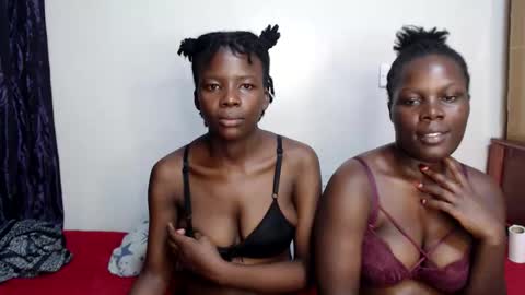 Snapshot of malia_latifa chatting on April 2026 12:32:01 PM lati online show from April 2026 12:32:01 PM