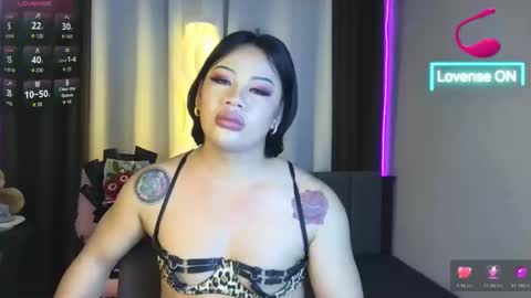 Snapshot of malia_nicole chatting on February 2026 11:08:01 PM malia online show from February 2026 11:08:01 PM