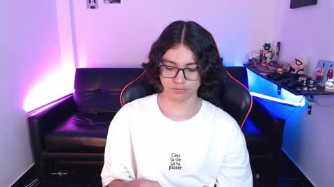 Malik  online show from January 2025 05:13:02 PM