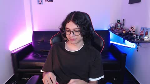 Malik  online show from January 2025 01:53:02 PM