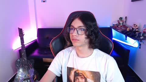 Malik  online show from January 2025 04:06:01 PM