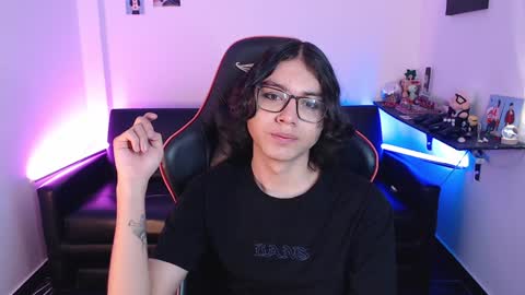 Malik  online show from January 2025 04:52:02 PM