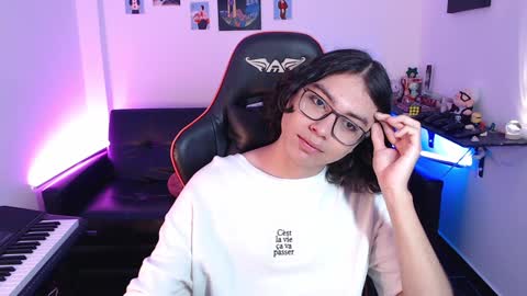 Malik  online show from February 2025 05:18:02 PM