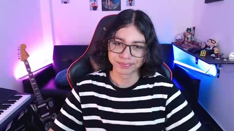 Malik  online show from March 2025 04:09:02 PM