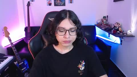 Malik  online show from March 2025 03:05:02 PM