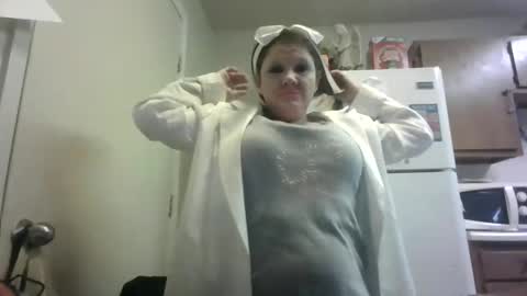 Snapshot of malinda702 chatting on January 2025 08:04:02 PM malinda702 online show from January 2025 08:04:02 PM