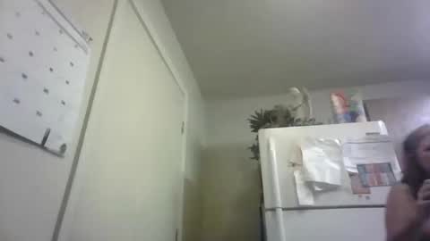 Snapshot of malinda702 chatting on October 2025 07:09:02 AM malinda702 online show from October 2025 07:09:02 AM