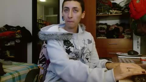 Snapshot of malitamuymal22 chatting on March 2026 02:48:01 AM Malita online show from March 2026 02:48:01 AM