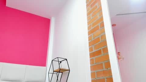 Melanie online show from December 2024 09:39:01 PM