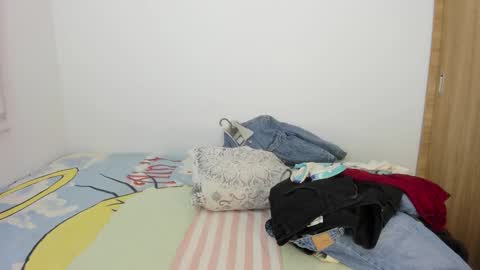 instagram  nueela   online show from February 2026 11:12:01 PM