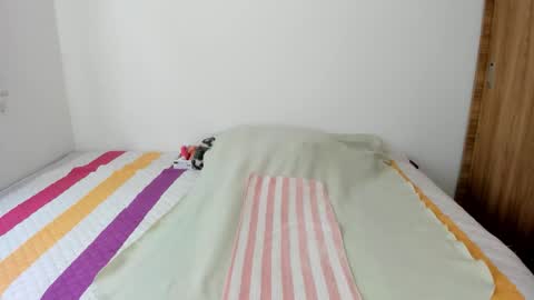 instagram  nueela   online show from March 2026 08:46:02 PM