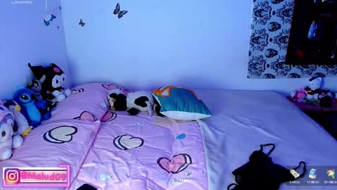 Snapshot of malud_09 chatting on September 2025 12:05:01 PM online show from September 2025 12:05:01 PM