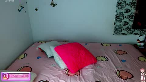 Snapshot of malud_09 chatting on October 2025 01:00:02 PM online show from October 2025 01:00:02 PM