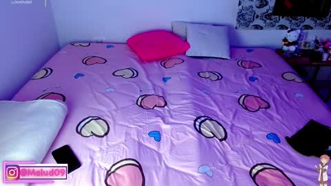 Snapshot of malud_09 chatting on October 2025 12:06:02 PM online show from October 2025 12:06:02 PM