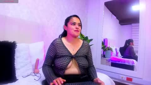 Milu online show from April 2026 03:45:02 AM