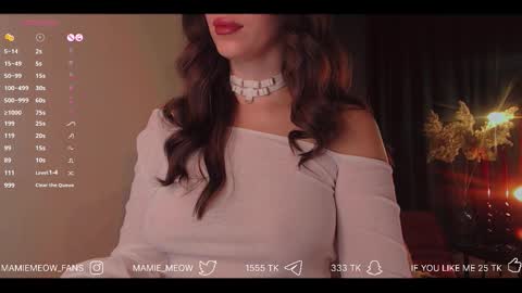 Your Miss Alice  online show from November 2025 05:40:02 AM