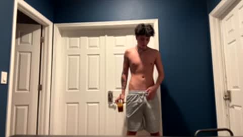 Snapshot of mammothboii chatting on April 2026 05:41:02 AM roxster online show from April 2026 05:41:02 AM